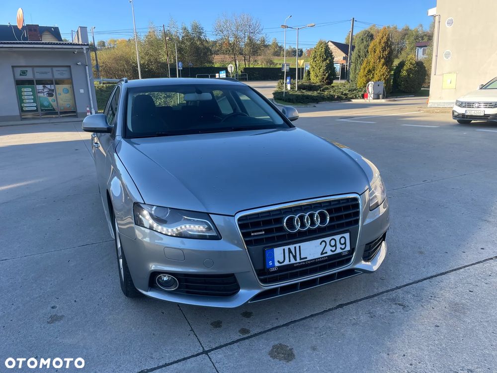 Audi A4 Avant - 12
