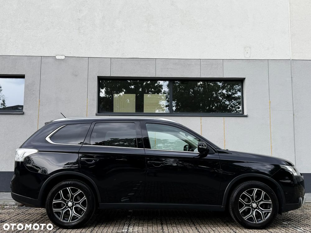 Mitsubishi Outlander 2.0 Intense + 4WD CVT - 6