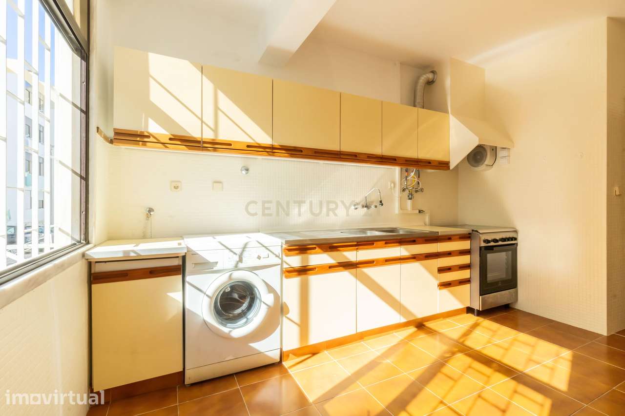 Apartamento T2 pronto a habitar com 75 m² em São João do Estoril, idea - Grande imagem: 5/20