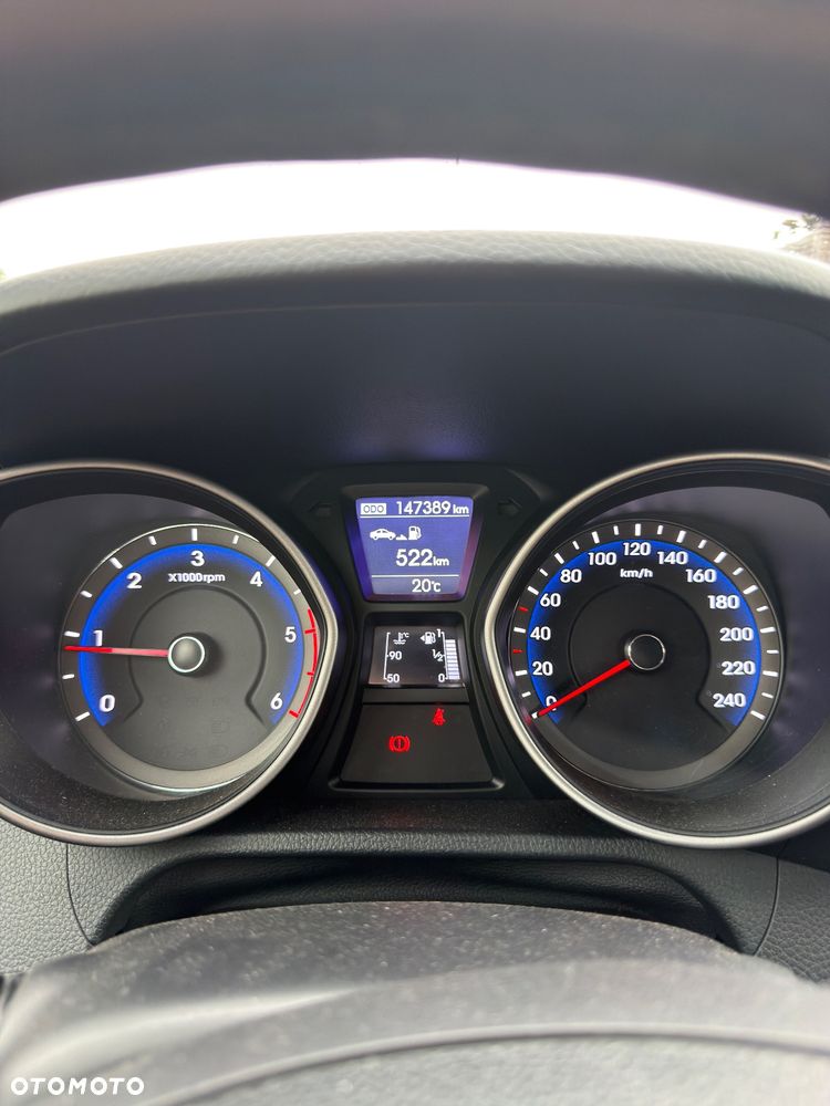 Hyundai i30 i30cw 1.6 CRDi Trend - 4
