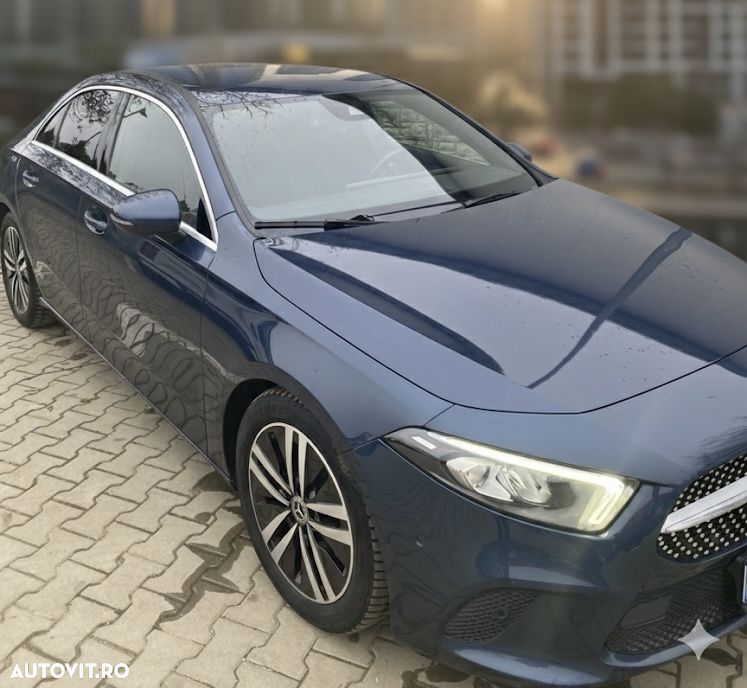 Mercedes-Benz A 180 d Sedan 8G-DCT - 3