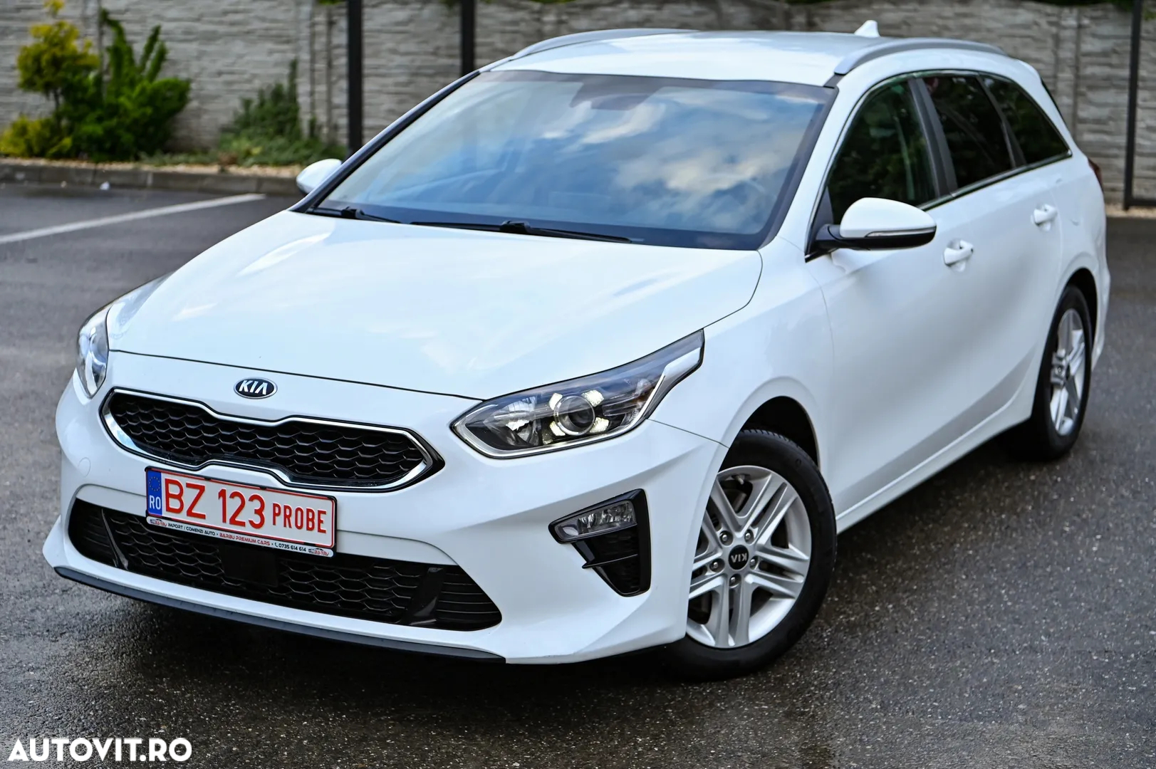 Kia Ceed - 24