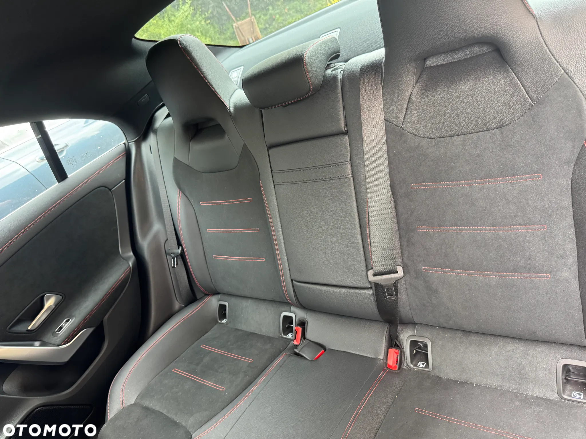Mercedes-Benz CLA 200 AMG Line 7G-DCT - 7