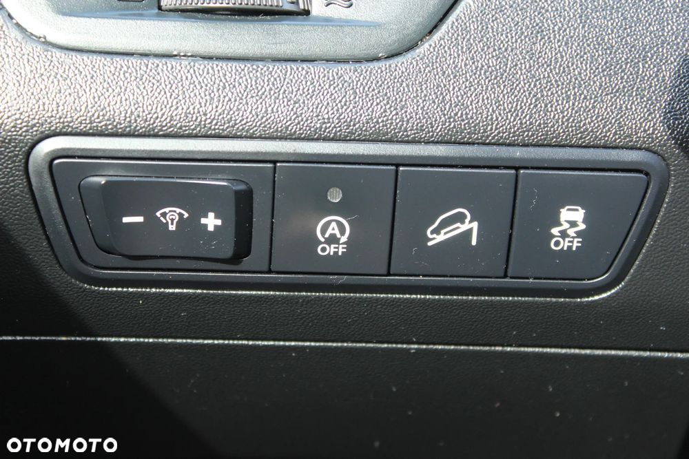 Hyundai ix35 1.6 2WD Fifa World Cup Edition - 33