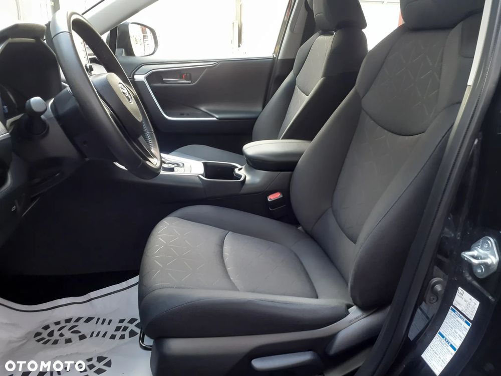 Toyota RAV4 - 25