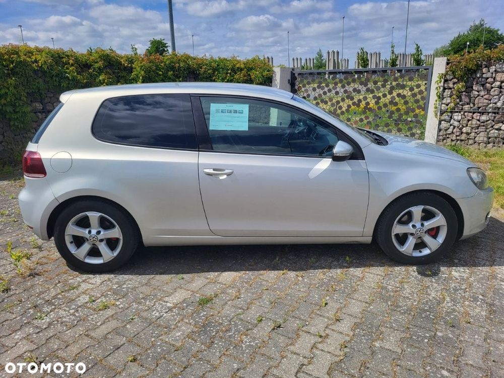 Volkswagen Golf 2.0 TDI DPF Comfortline 119 g - 17