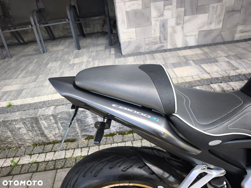 Honda CB - 32