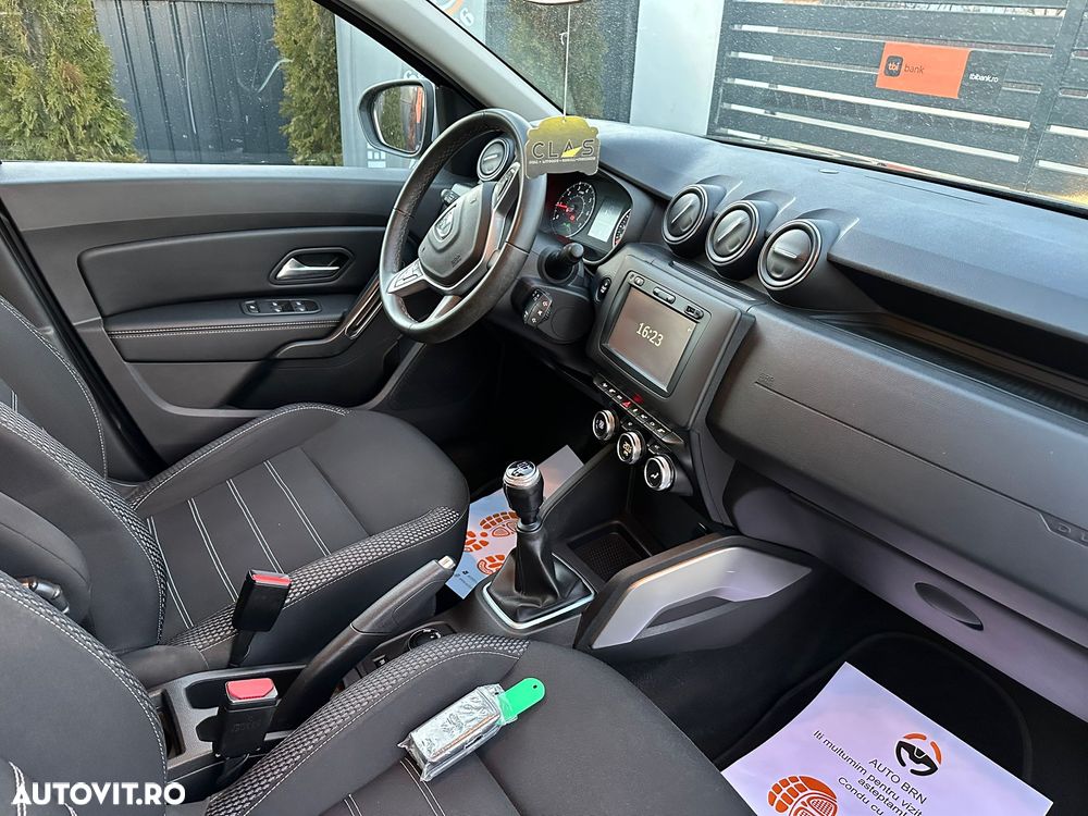 Dacia Duster dCi 110 FAP 4x4 Prestige - 8