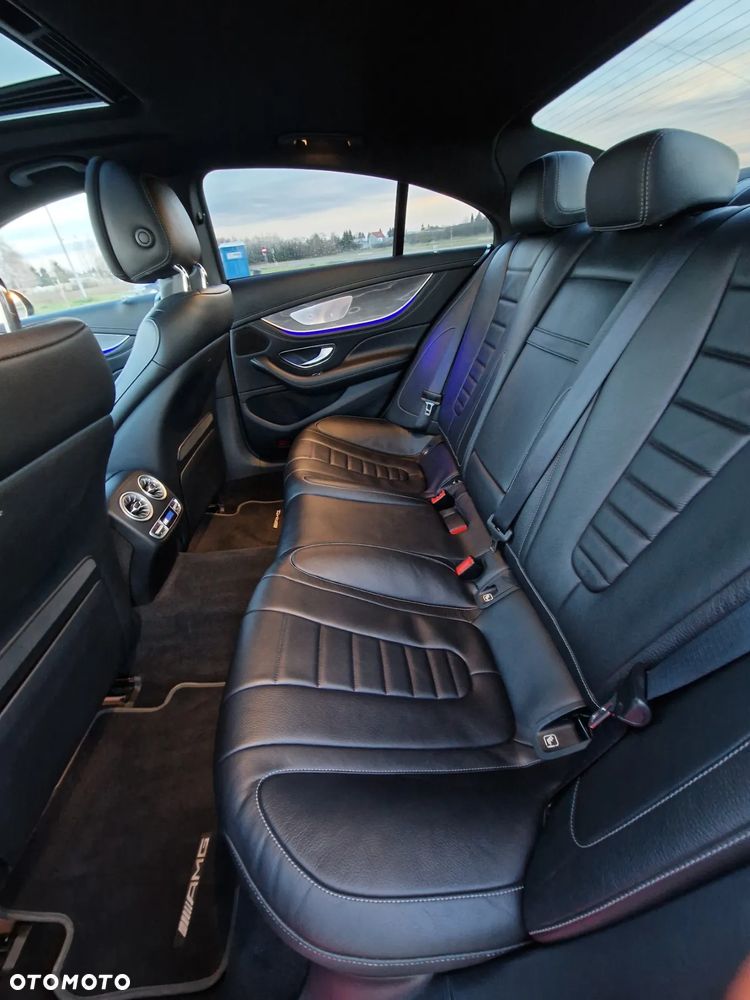 Mercedes-Benz CLS - 15