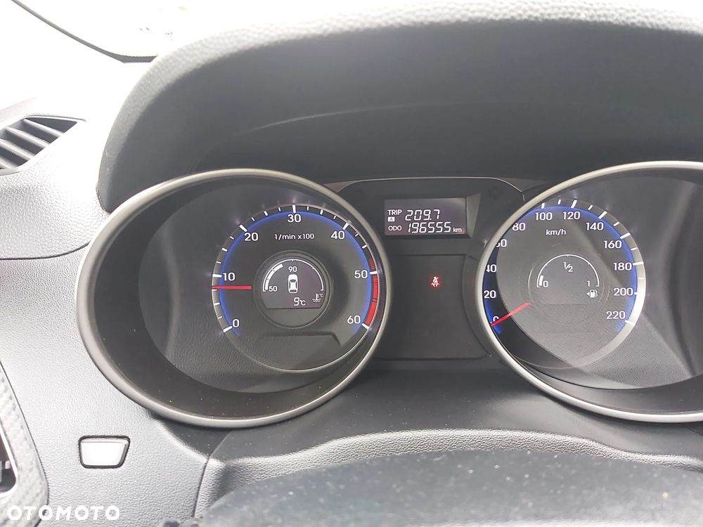 Hyundai ix35 - 13