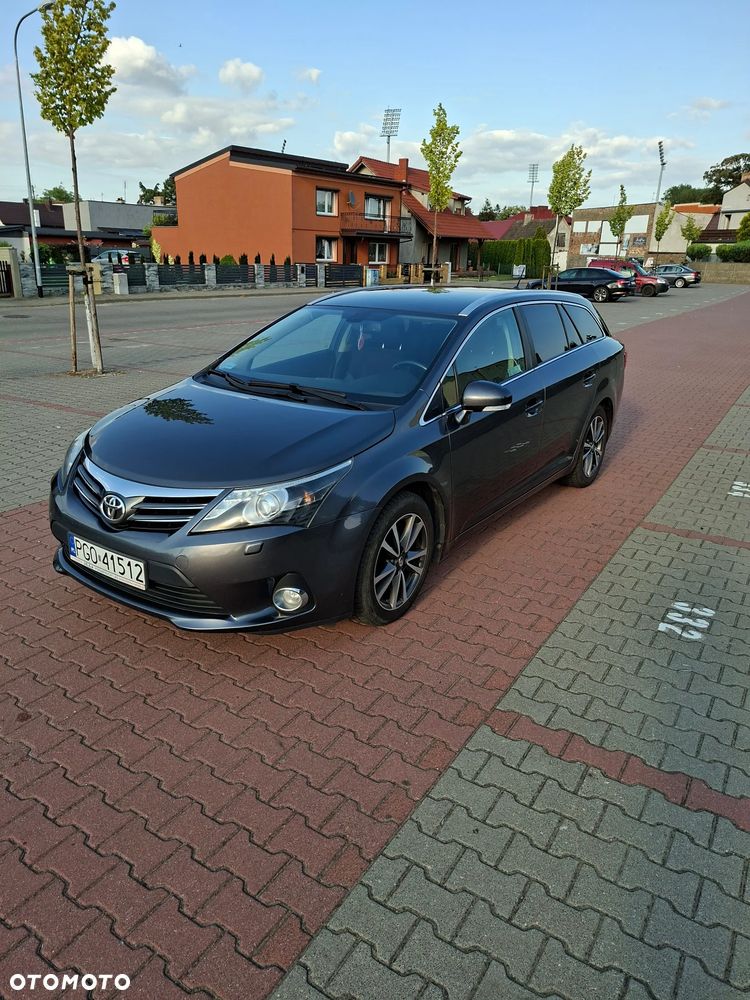 Toyota Avensis 1.8 Business Edition - 9