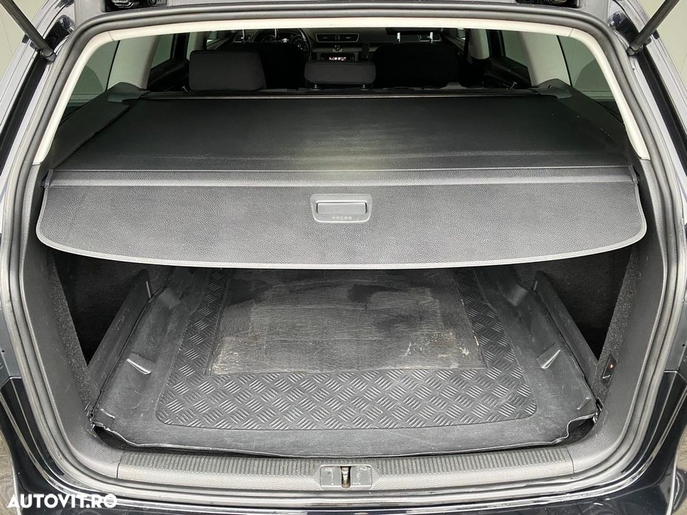 Volkswagen Passat Variant 2.0 Blue TDI SCR Business Edition - 5