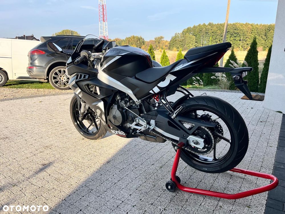 Aprilia RS - 2