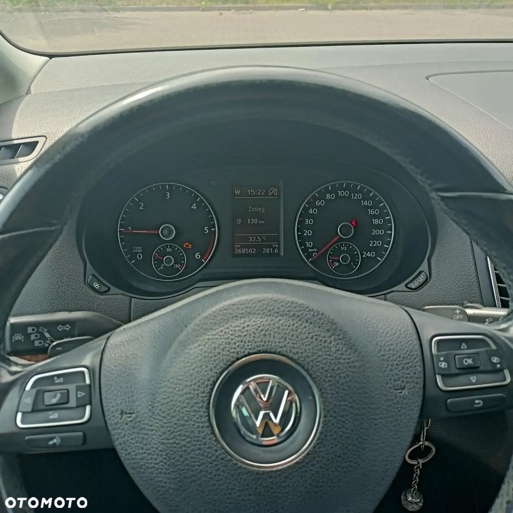 Volkswagen Sharan 2.0 TDI Highline DSG - 2