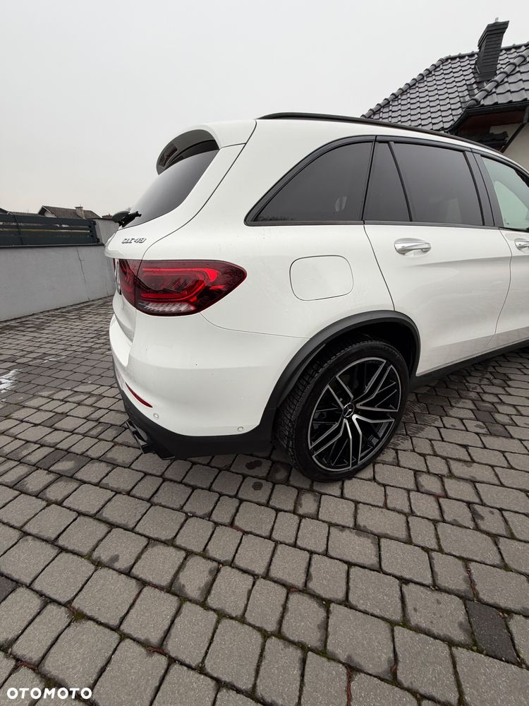Mercedes-Benz GLC - 31