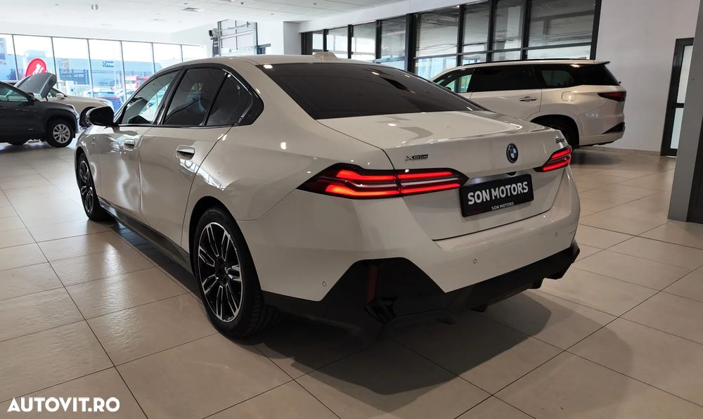 BMW Seria 5 530e xDrive AT PHEV - 5