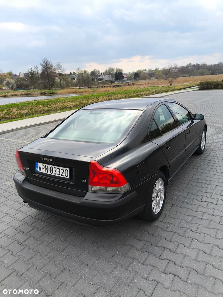 Volvo S60 - 3