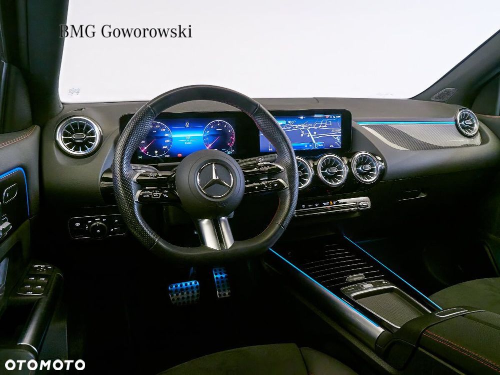 Mercedes-Benz GLA 200 AMG Line - 10