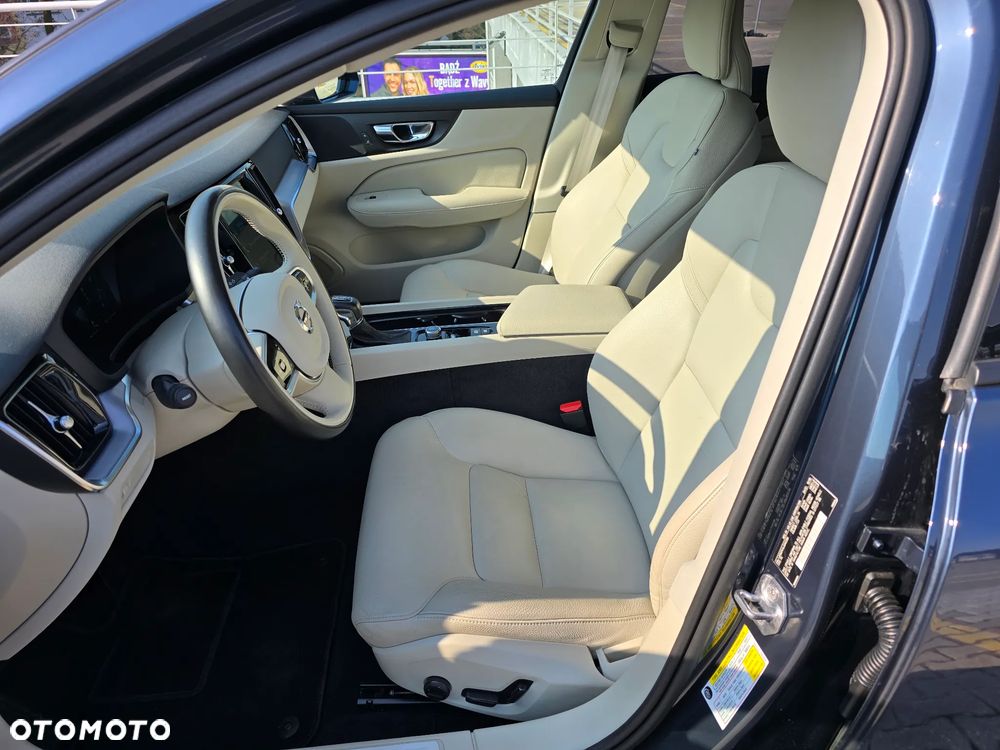 Volvo S60 T5 Momentum Pro - 15
