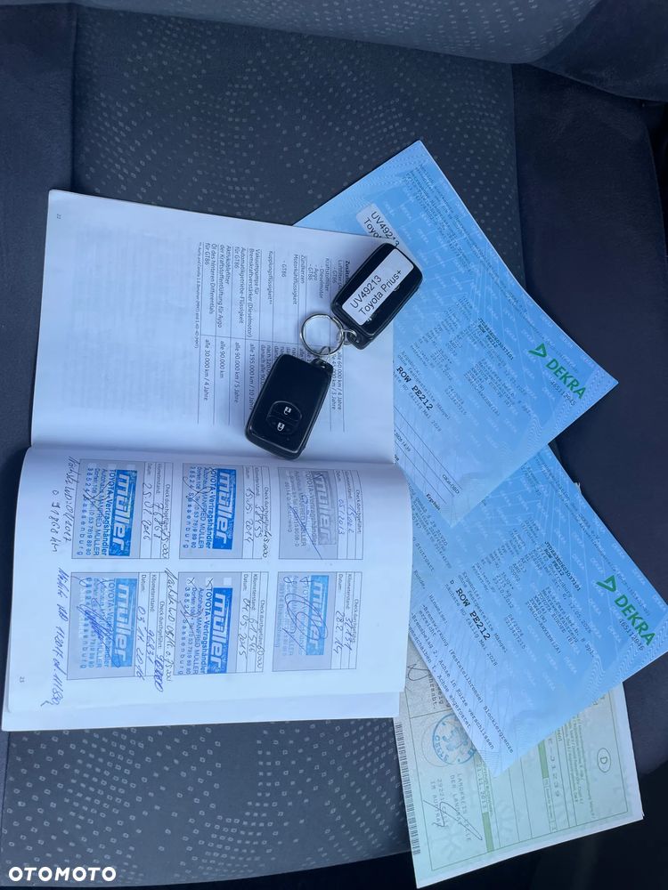 Toyota Prius+ 1.8 HSD Premium - 26