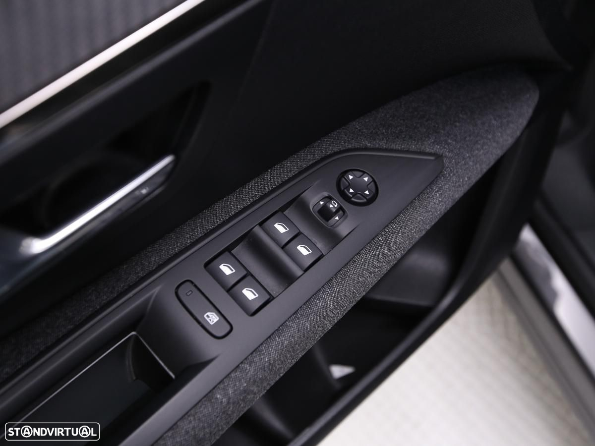 Peugeot 3008 1.5 BlueHDi Active - 13