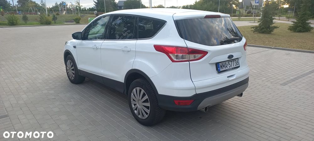 Ford Kuga - 10