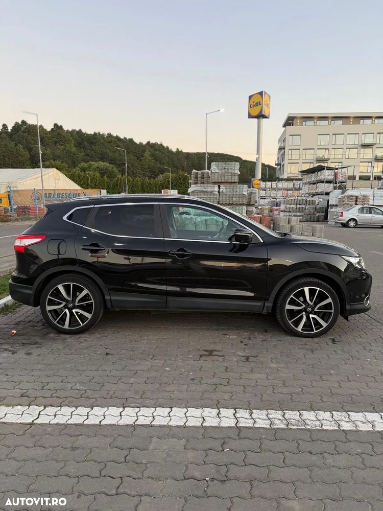 Nissan Qashqai 1.6 DCI Start/Stop X-TRONIC Tekna - 9