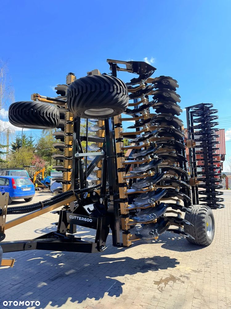 Inny Varion CUTTER 600 - 20