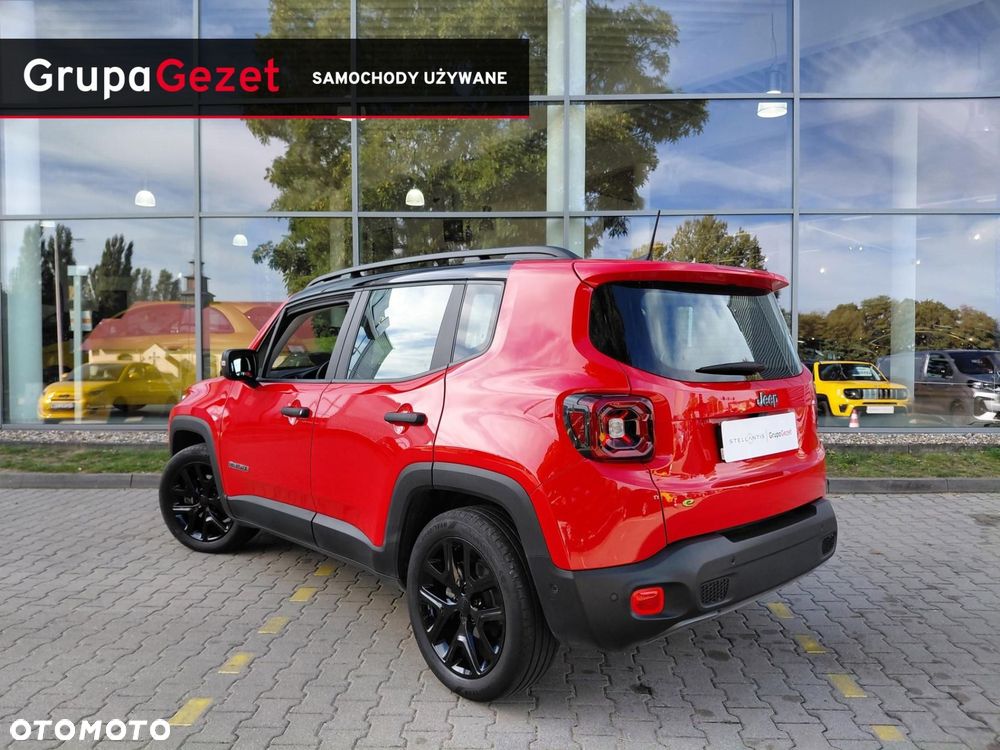 Jeep Renegade - 16