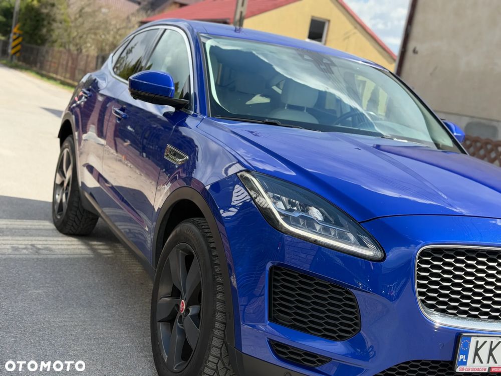 Jaguar E-Pace 2.0 i4P AWD SE - 37