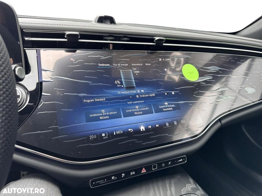 Mercedes-Benz E 300 4MATIC Aut. - 23