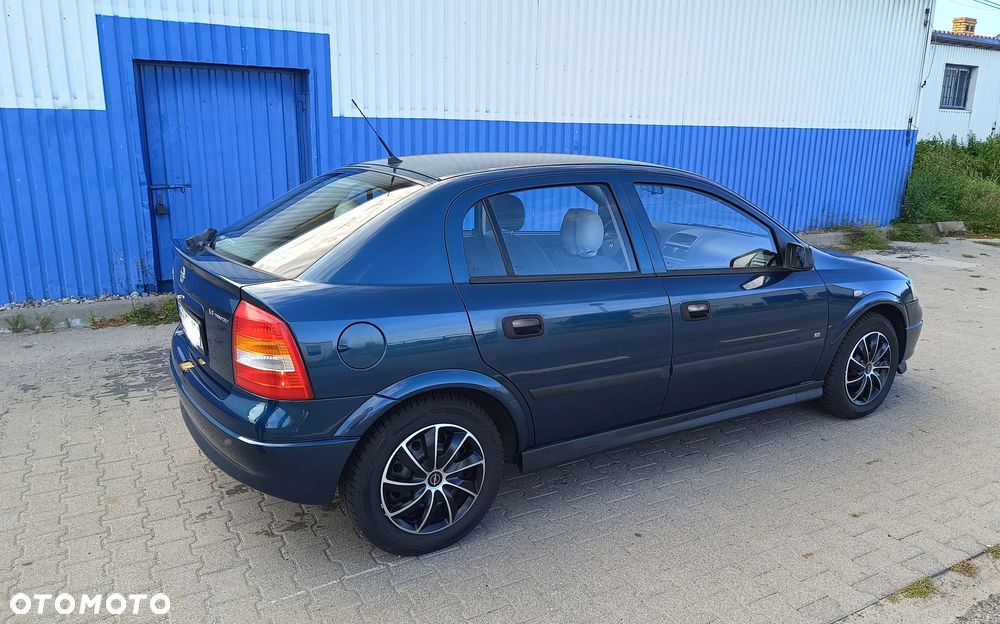 Opel Astra - 5