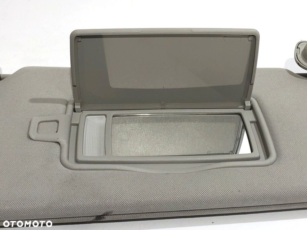 OSŁONA PRZECIWSŁONECZNA PRAWY - 199.00 PLN - VOLVO V90 II Kombi (235, 236) 2016 - 2022 D3 110 kW - 3