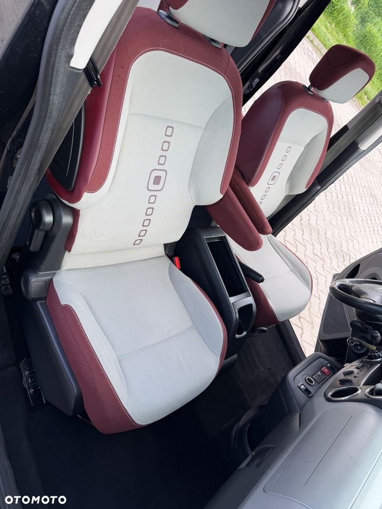 Citroën Berlingo e-HDi 90 FAP EGS6 Start Stop Silver Selection - 28