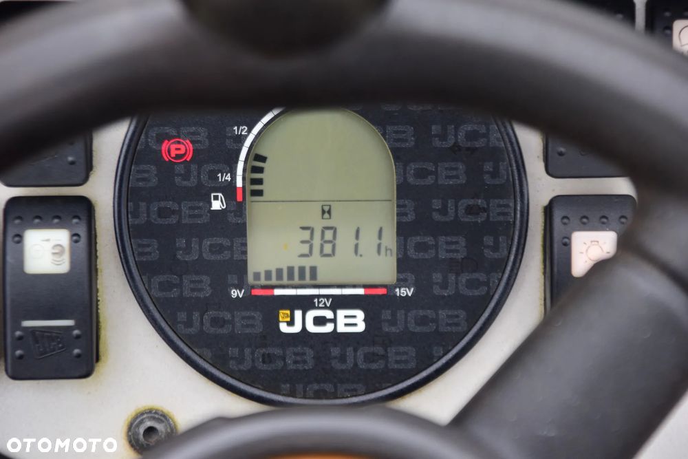 JCB CT 260-120 - 18