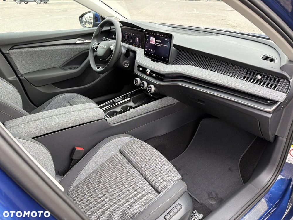 Skoda Superb 1.5 TSI Plug-in Hybrid Drive DSG - 16