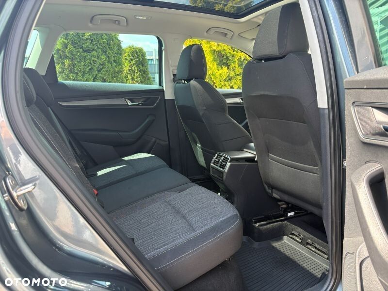 Skoda Karoq 2.0 TDI SCR 4x4 Style DSG - 14