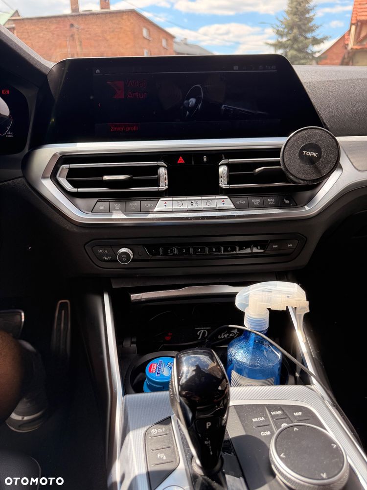 BMW Seria 3 320d xDrive M Sport - 14