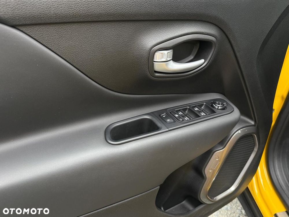 Jeep Renegade 1.0 GSE T3 Turbo Longitude FWD S&S - 25