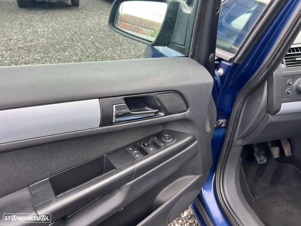 Opel Zafira 1.9 CDTI Enjoy - 28