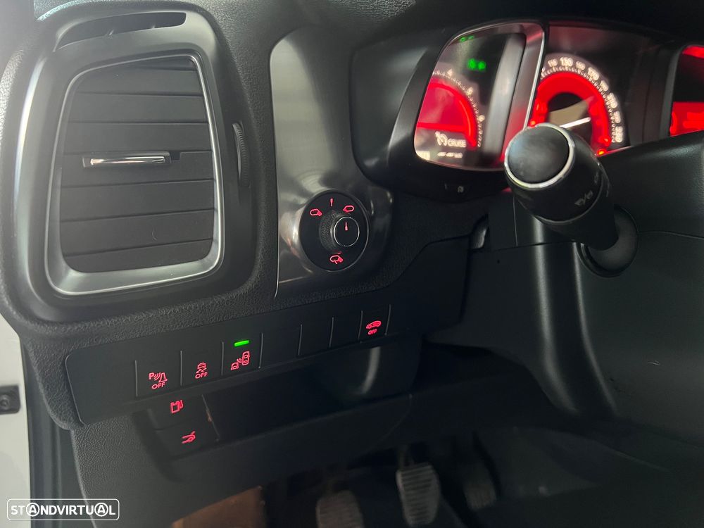 Citroën DS5 1.6 BlueHDi So Chic - 24