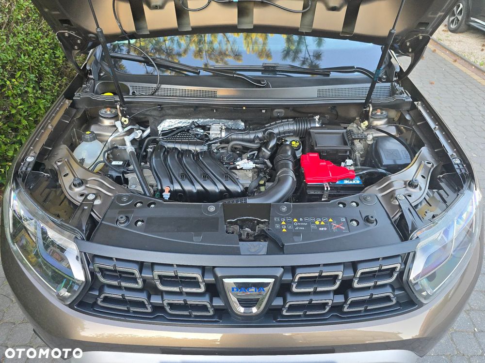 Dacia Duster 1.6 SCe Blackshadow 4x4 S&S - 17