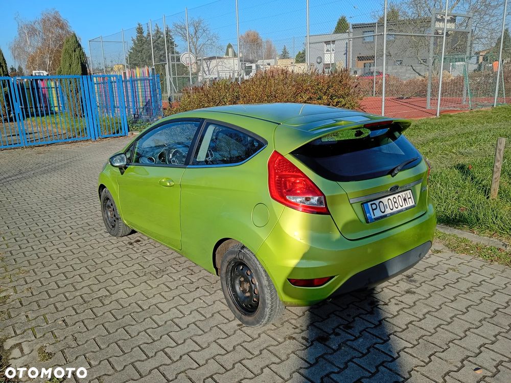 Ford Fiesta 1.4 Titanium - 8