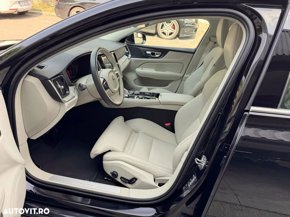 Volvo S60 T8 Recharge AWD Geartronic Inscription - 23