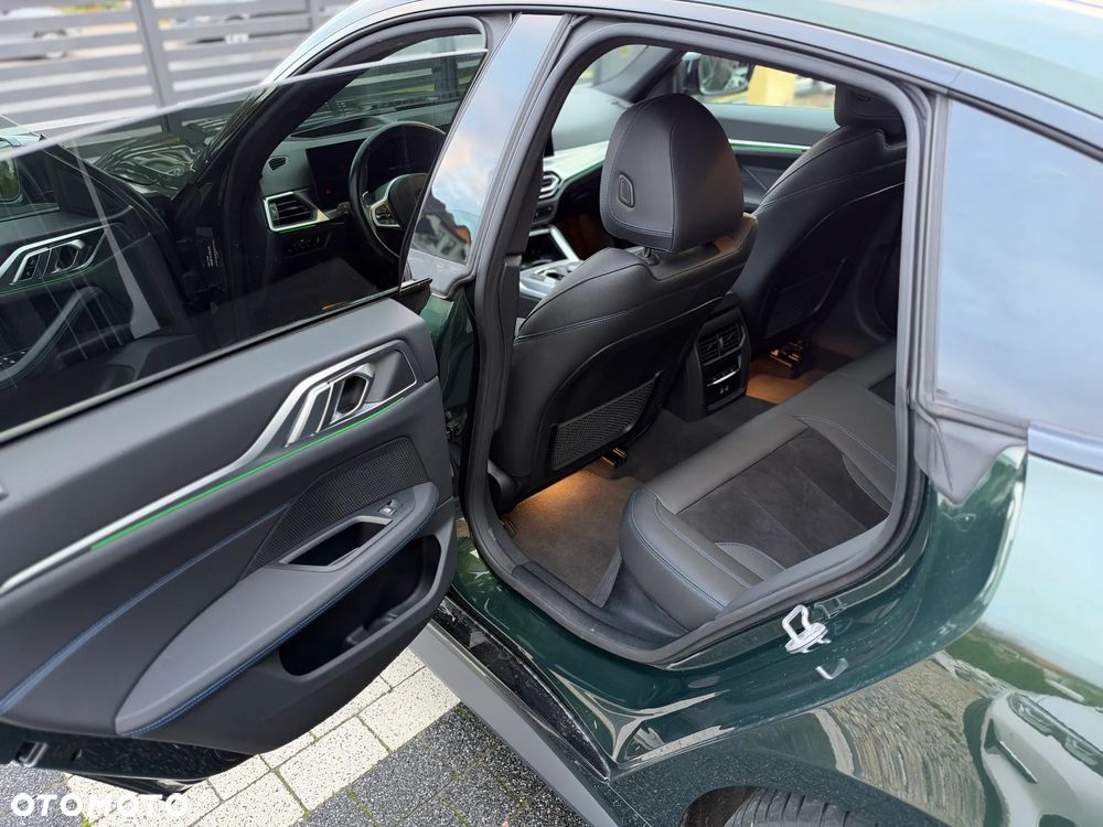 BMW Seria 4 420d xDrive mHEV M Sport - 16