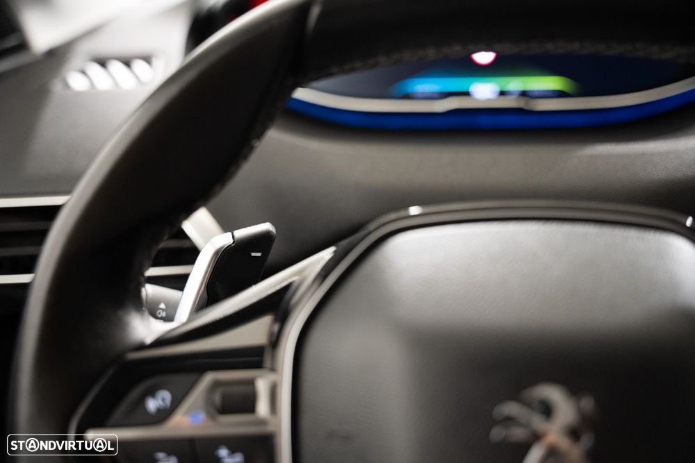 Peugeot 3008 1.6 Hybrid Allure Pack e-EAT8 - 27