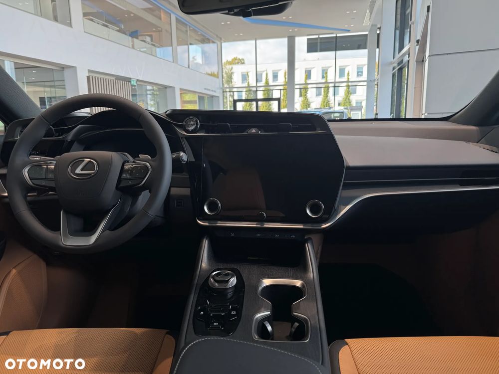 Lexus RZ 450e Prestige DIRECT4 - 6