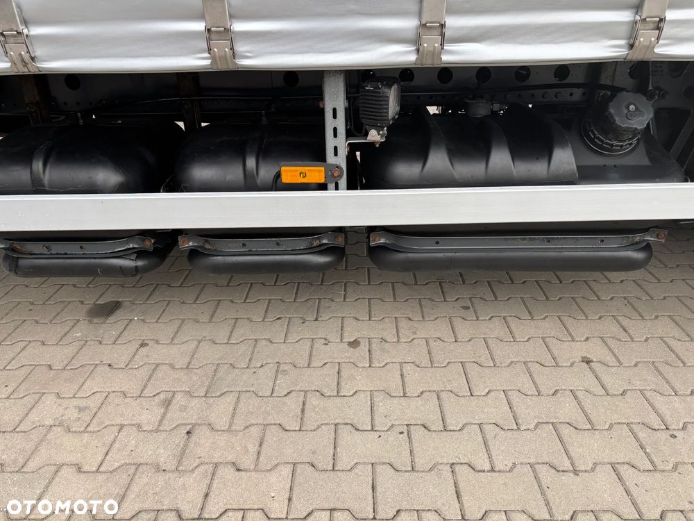 Mercedes-Benz ATEGO 1530 firanka , winda , 16 ton DMC , zaczep do przyczepy , kabina sypialna , z Niemiec, (1527, 1524, 1630, 1627, 1624) 6 cylindrów , sypialka, duże zbiorniki - 21