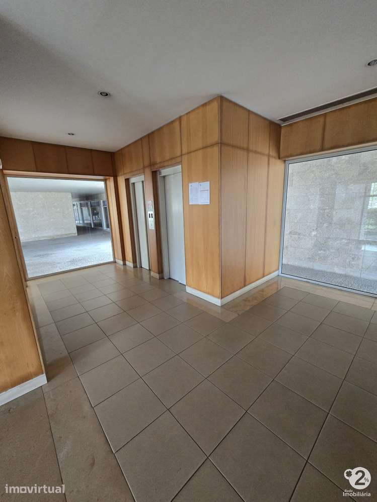 Apartamento T3 em Leça do Balio (Ponte da Pedra) - Grande imagem: 2/23