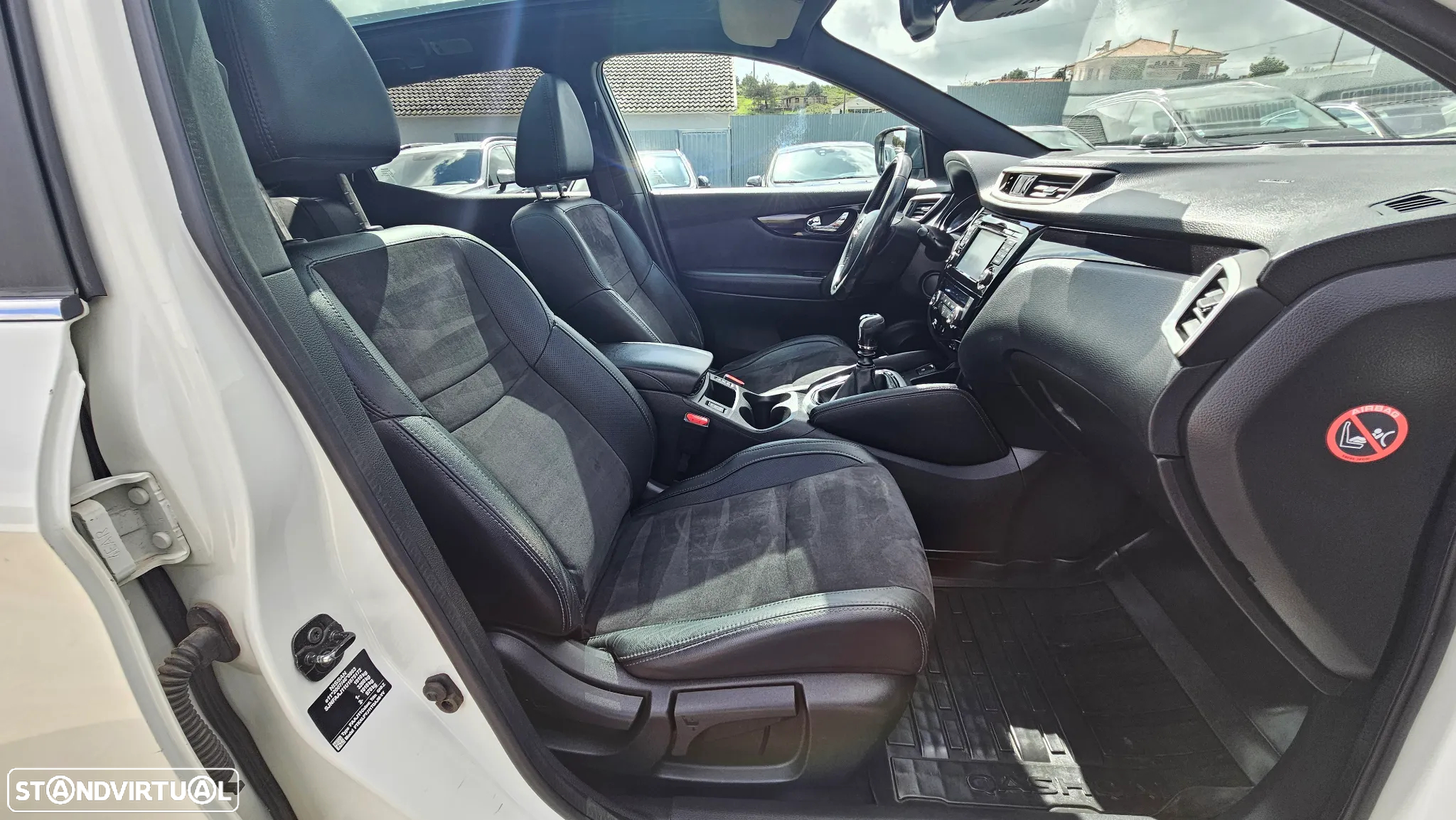 Nissan Qashqai 1.5 dCi Tekna Premium - 33